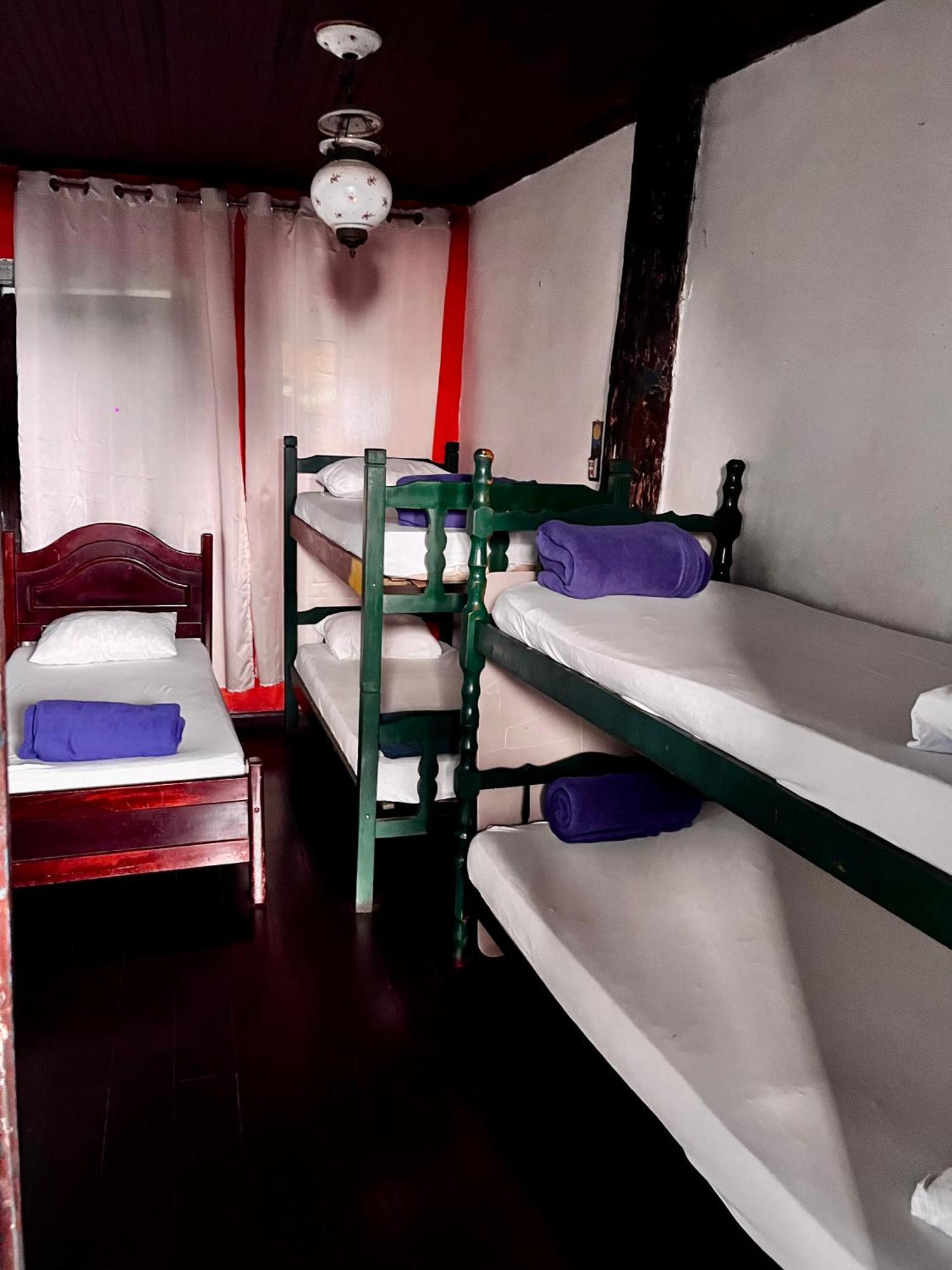 Hostel Uai أورو بريتو المظهر الخارجي الصورة